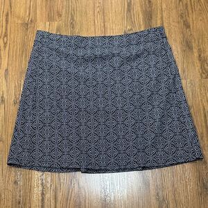 RipSkirt Hawaii Wrap Skirt Womens XL White Black Length 2 Beach Adjustable